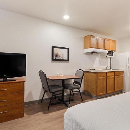 Woodspring Suites Houston I-45 Airtex מראה חיצוני תמונה