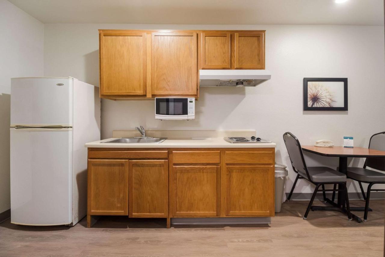 Woodspring Suites Houston I-45 Airtex מראה חיצוני תמונה