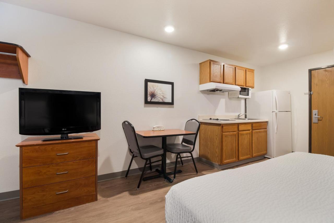Woodspring Suites Houston I-45 Airtex מראה חיצוני תמונה