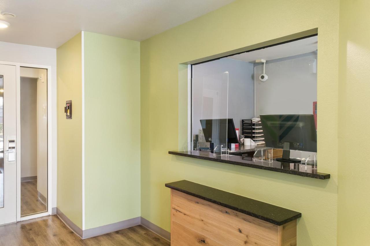 Woodspring Suites Houston I-45 Airtex מראה חיצוני תמונה